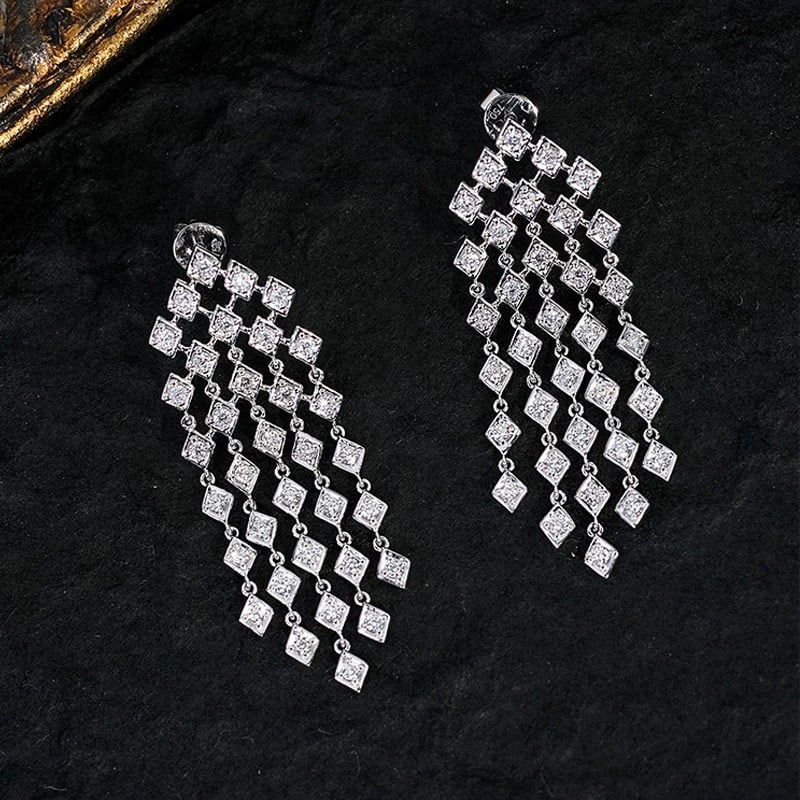 14k Gold 1.35 Ct Natural H Diamond Earrings: Ref:230973206 // gold content:14k gold // main gemstone:diamond // shape:round // carat weight:1. 35ct // clarity grade:vs-si // color:h // treatment:natural // cut grade:g // Condition: New Low