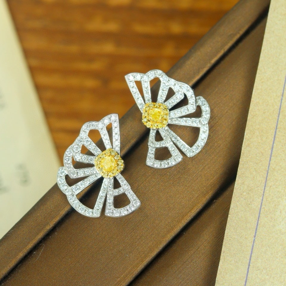 14k Gold 0.85 Ctw Natural Yellow Diamond & Diamond Earrings: Ref:230973216 // gold content:14k gold // main gemstone:yellow diamond // shape:cushion // carat weight:0. 25ct // color:yellow // treatment:natural // // adjacent gemstone 2 : diamond // shape:round