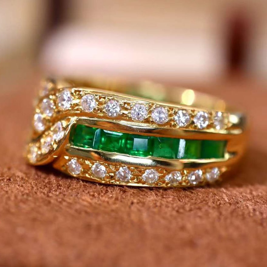 14k Gold 1.06 Ctw Vivid Green Natural Emerald & Diamond Ring - 3