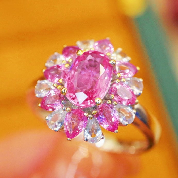 14k Gold 2.7 Ctw Natural Padparadscha Sapphire & Sapphire Ring - 2