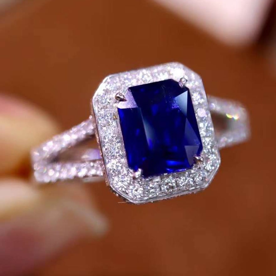 14k Gold 1.76 Ctw Natural Sapphire & Diamond Ring: Ref:230974107 // gold content:14k gold // ring size:7. 25us // // main gemstone:sapphire // shape:octagonal // carat weight:1. 30ct // color:royal blue // treatment:natural // // adjacent gemstone 2