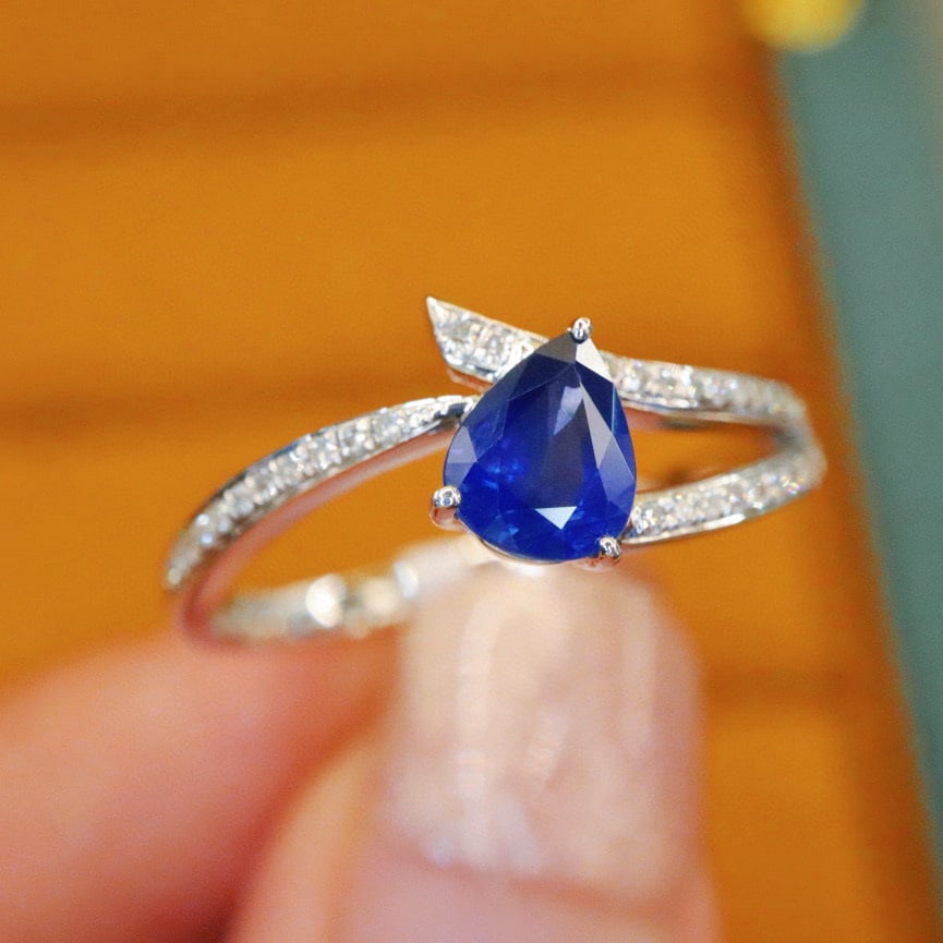 14k Gold 0.74 Ctw Natural Sapphire & Diamond Ring - 3