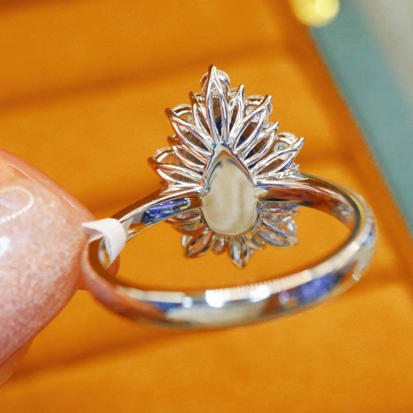 14k Gold 2.46 Ctw Natural Sapphire & Diamond Ring - 4