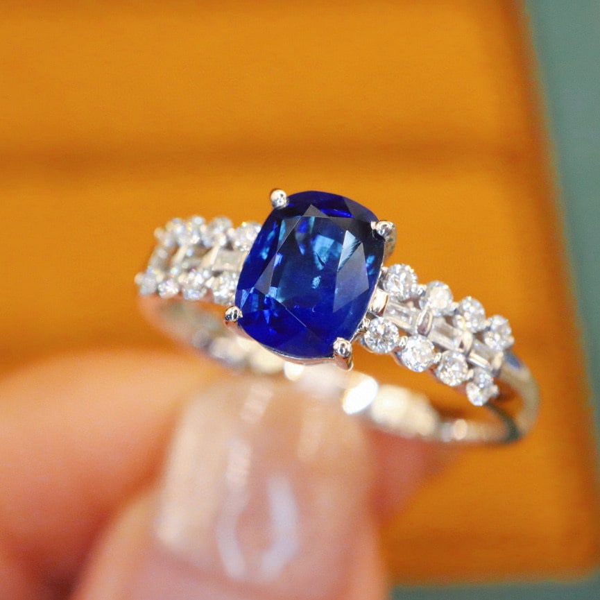 14k Gold 1.46 Ctw Natural Sapphire & Diamond Ring - 3