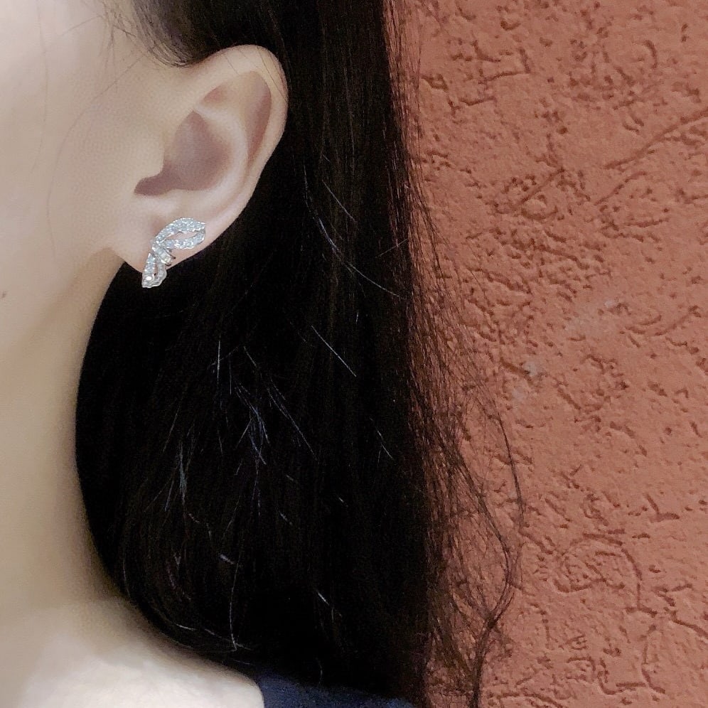 14k Gold 0.88 Ctw Natural H Diamond Earrings - 4