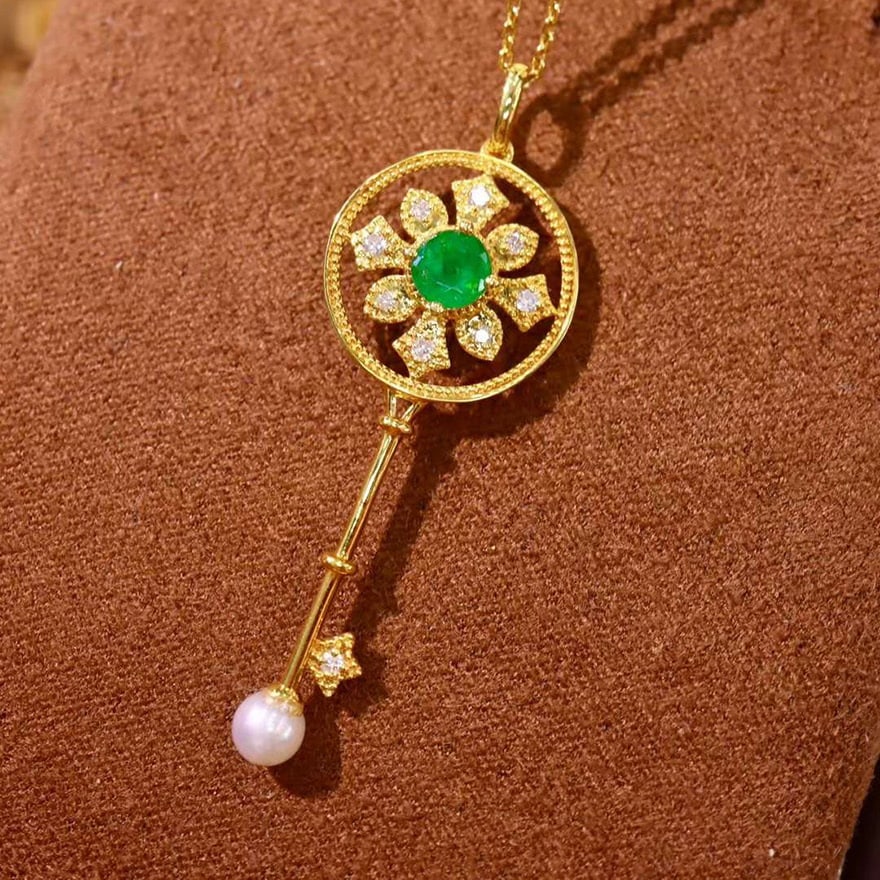 14k Gold 0.59 Ctw Vivid Green Natural Emerald & Diamond Pendant( Without Chain ) - 4
