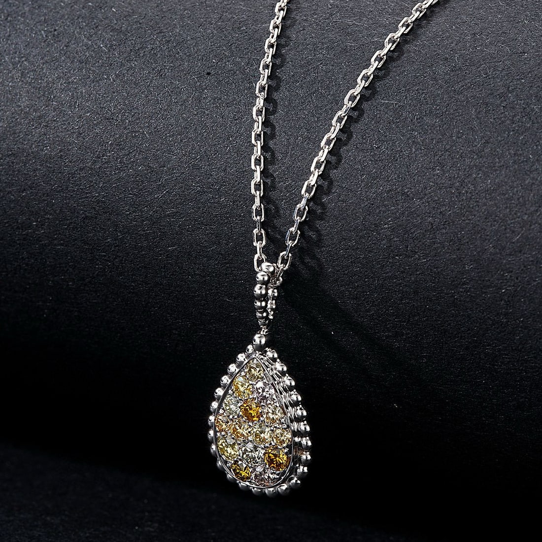 14k Gold 0.80 Ct Natural Color Diamond Necklace - 3