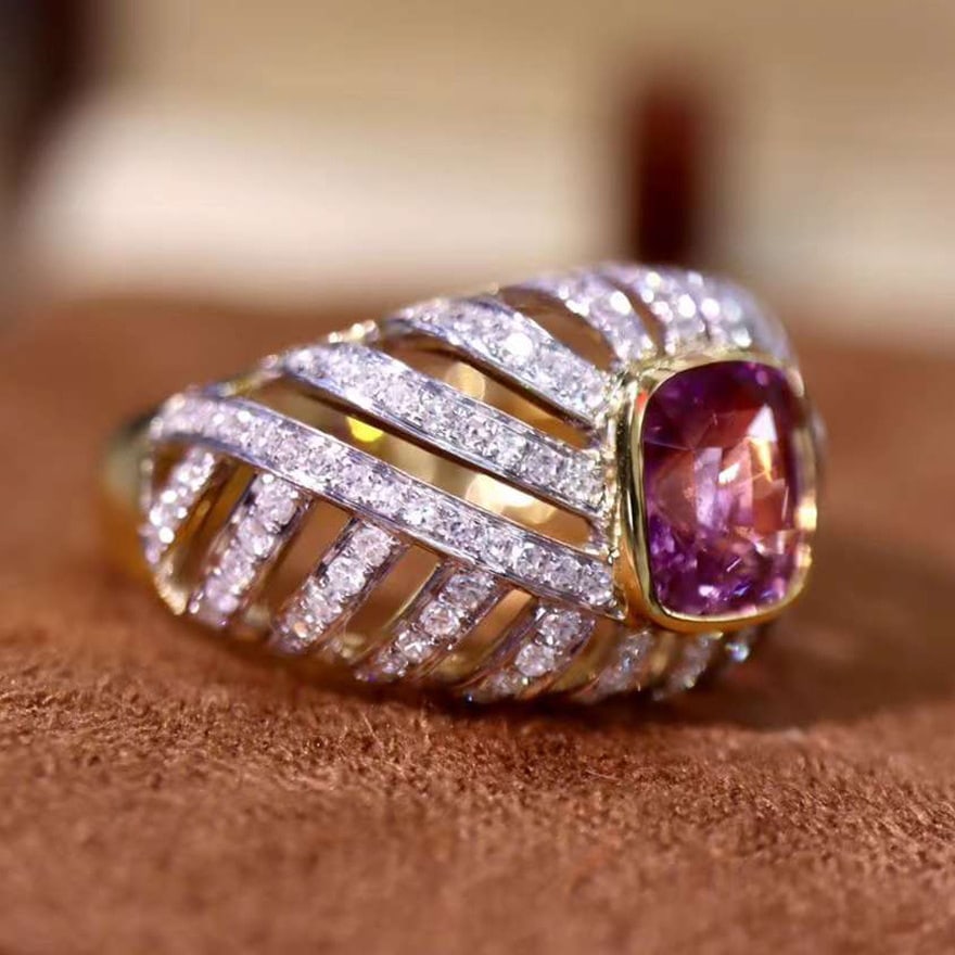 14k Gold 2.58 Ctw Natural Padparadscha Sapphire & Diamond Ring - 4