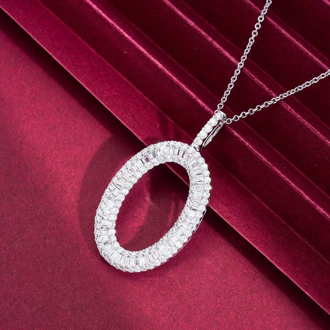 14k Gold 1.22 Ctw Natural H Diamond Necklace: Ref:230974223 // gold content:14k gold // main gemstone:diamond // shape:baguette // carat weight:0. 45ct // clarity grade:vs-si // color:h // treatment:natural // // adjacent gemstone 2 : diamond //
