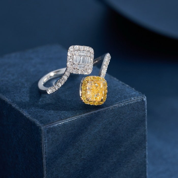 14k Gold 0.94 Ctw Natural Yellow Diamond & Diamond Ring: Ref:230974349 // gold content:14k gold // ring size:7. 25us // // main gemstone:yellow diamond // shape:cushion // carat weight:0. 58ct // color:yellow // treatment:natural // // adjacent gemstone 2