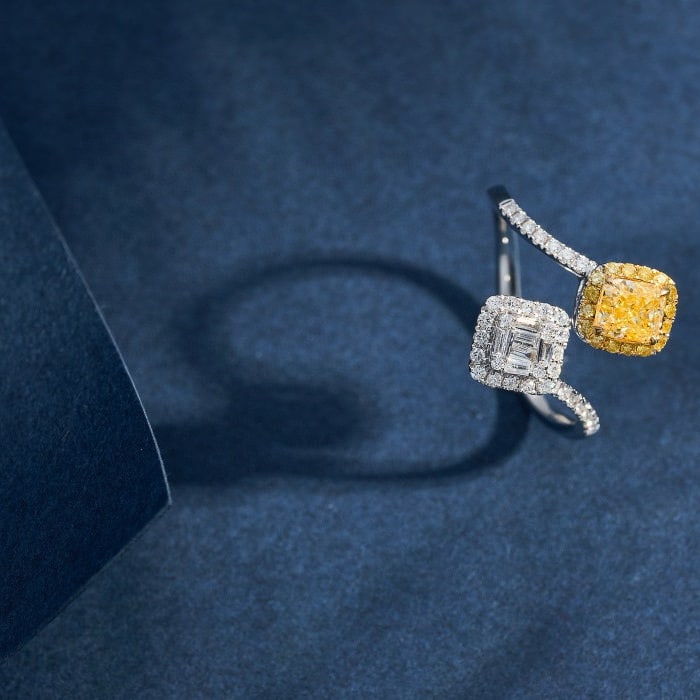 14k Gold 0.94 Ctw Natural Yellow Diamond & Diamond Ring - 3