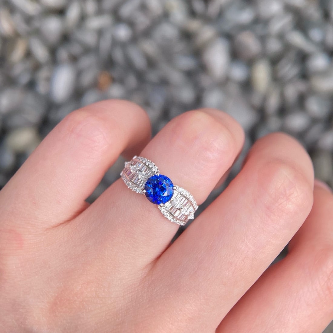 14k Gold 2.15 Ctw Natural Sapphire & Diamond Ring - 2