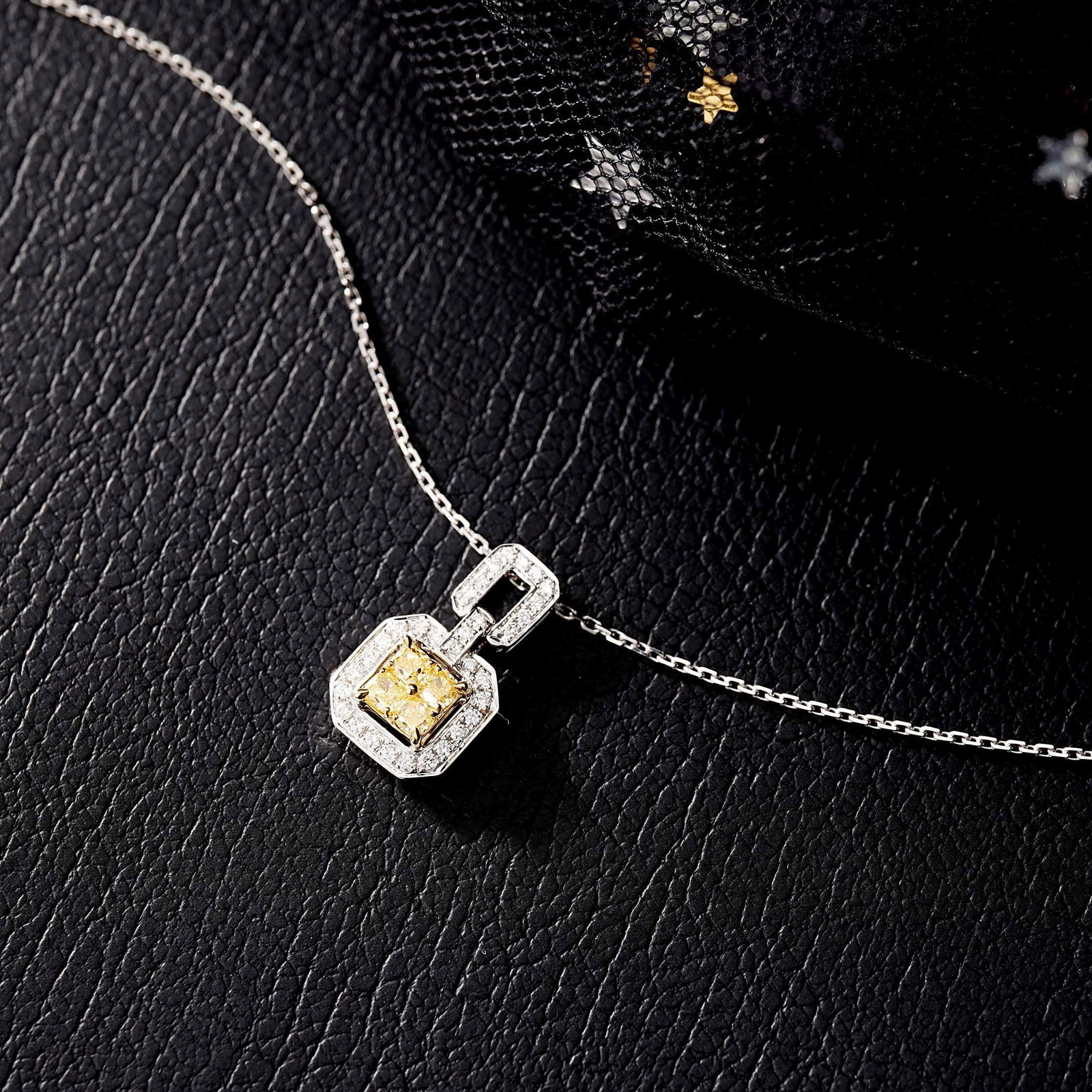 14k Gold 0.66 Ctw Natural Yellow Diamond & Diamond Pendant( Without Chain ) - 3