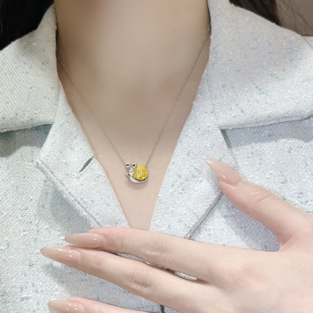 14k Gold 0.49 Ctw Natural Yellow Diamond & Yellow Diamond Necklace - 3