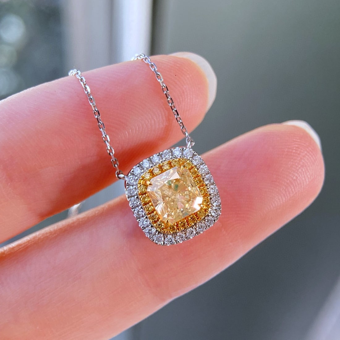 14k Gold 1.23 Ctw Natural Yellow Diamond & Diamond Necklace - 2