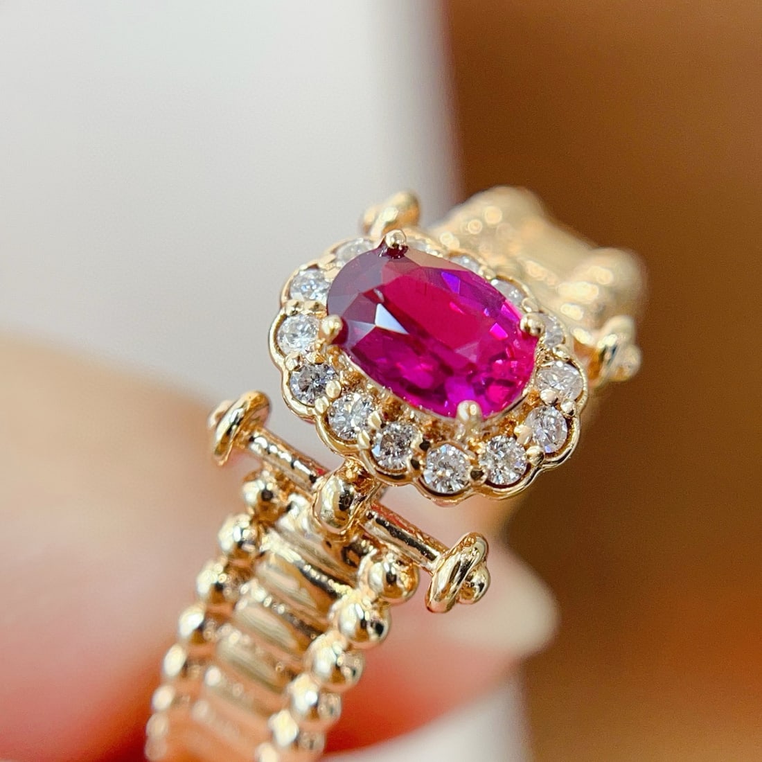 14k Gold 0.65 Ct Natural Ruby & Diamond Ring: Ref:230974430 // gold content:14k gold // ring size:7. 25us // // main gemstone:ruby // shape:oval // carat weight:0. 65ct // color:red // treatment:natural // // adjacent gemstone 2 : diamond //