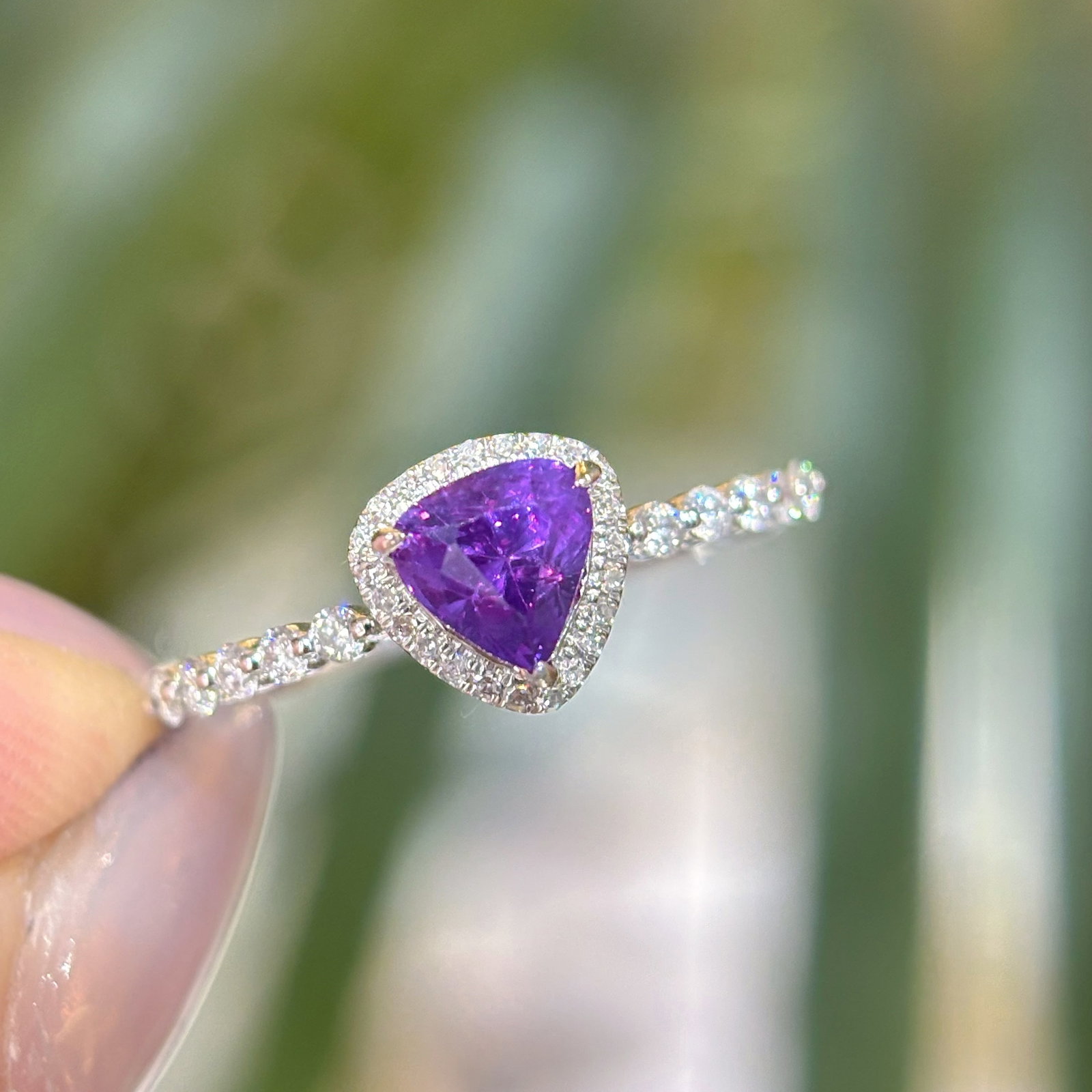 14k Gold 1.05 Ct Natural Sapphire & Diamond Ring - 3