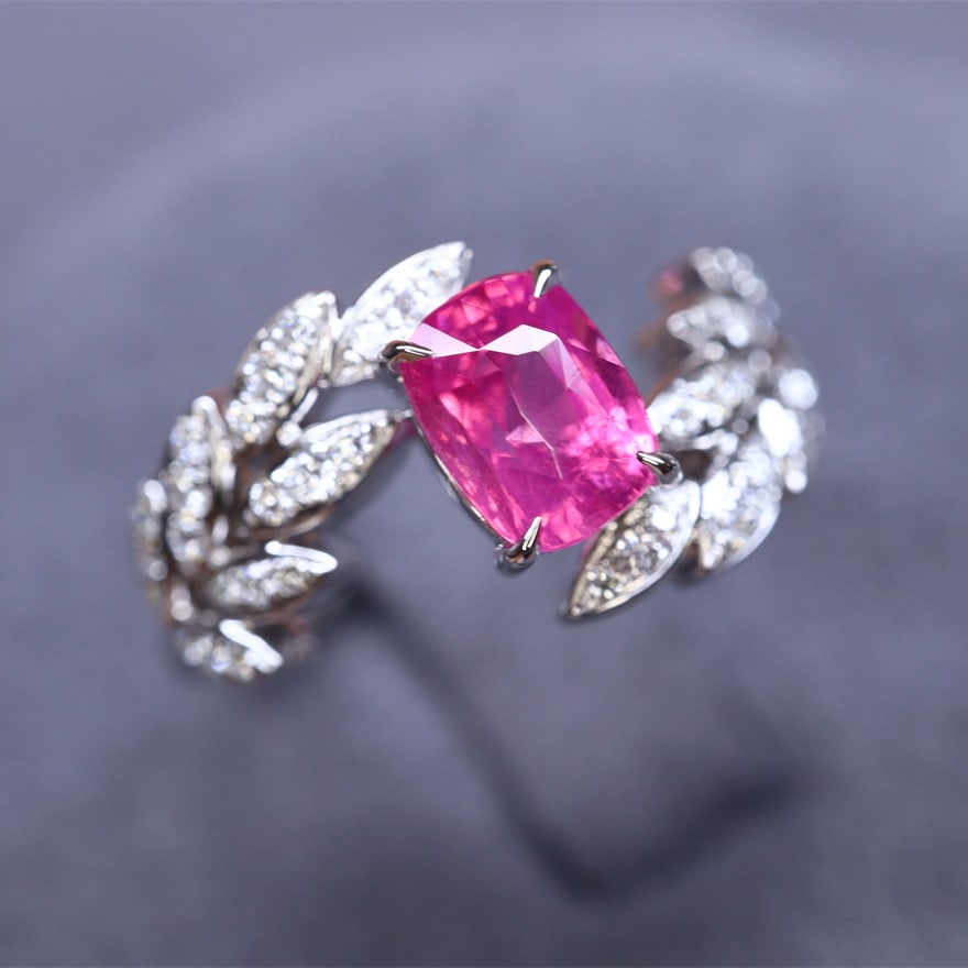 14k Gold 1.21 Ctw Natural Spinel & Diamond Ring - 2
