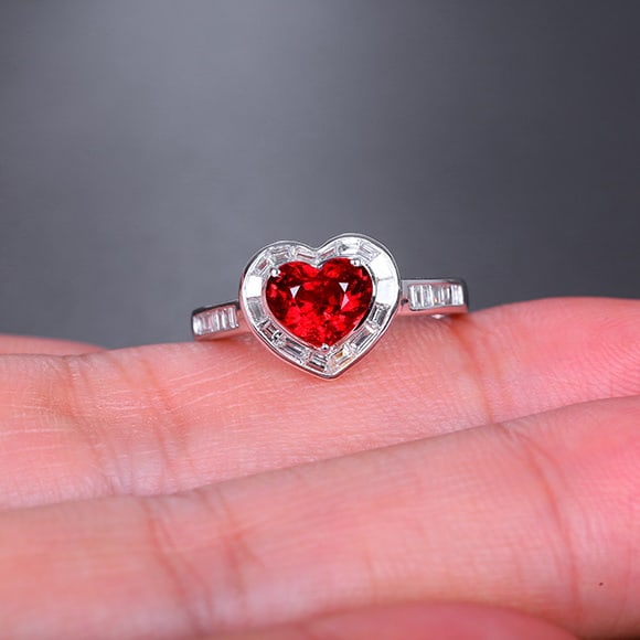14k Gold 1.65 Ctw Natural Spinel & Diamond Ring - 7