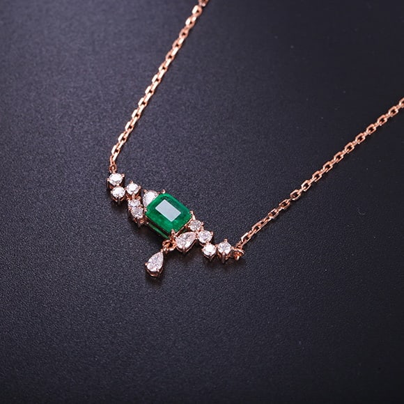14k Gold 0.68 Ctw Vivid Green Natural Emerald & Diamond Necklace - 6