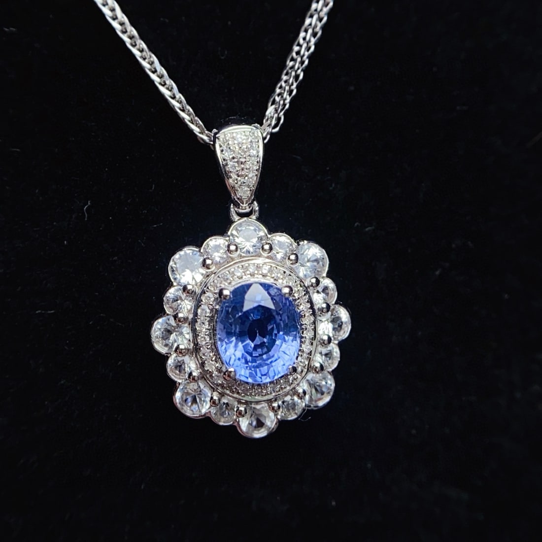 14k Gold 1.00 Ct Natural Sapphire & Diamond & Sapphire Pendant( Without Chain ): Ref:230974342 // gold content:14k gold // main gemstone:sapphire // shape:oval // carat weight:1. 00ct // color:blue // treatment:natural // // adjacent gemstone 2 : diamond // number of stones:37 // 