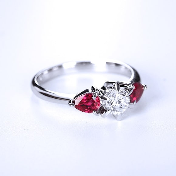 14k Gold 0.88 Ctw Natural Ruby & Diamond Ring - 2