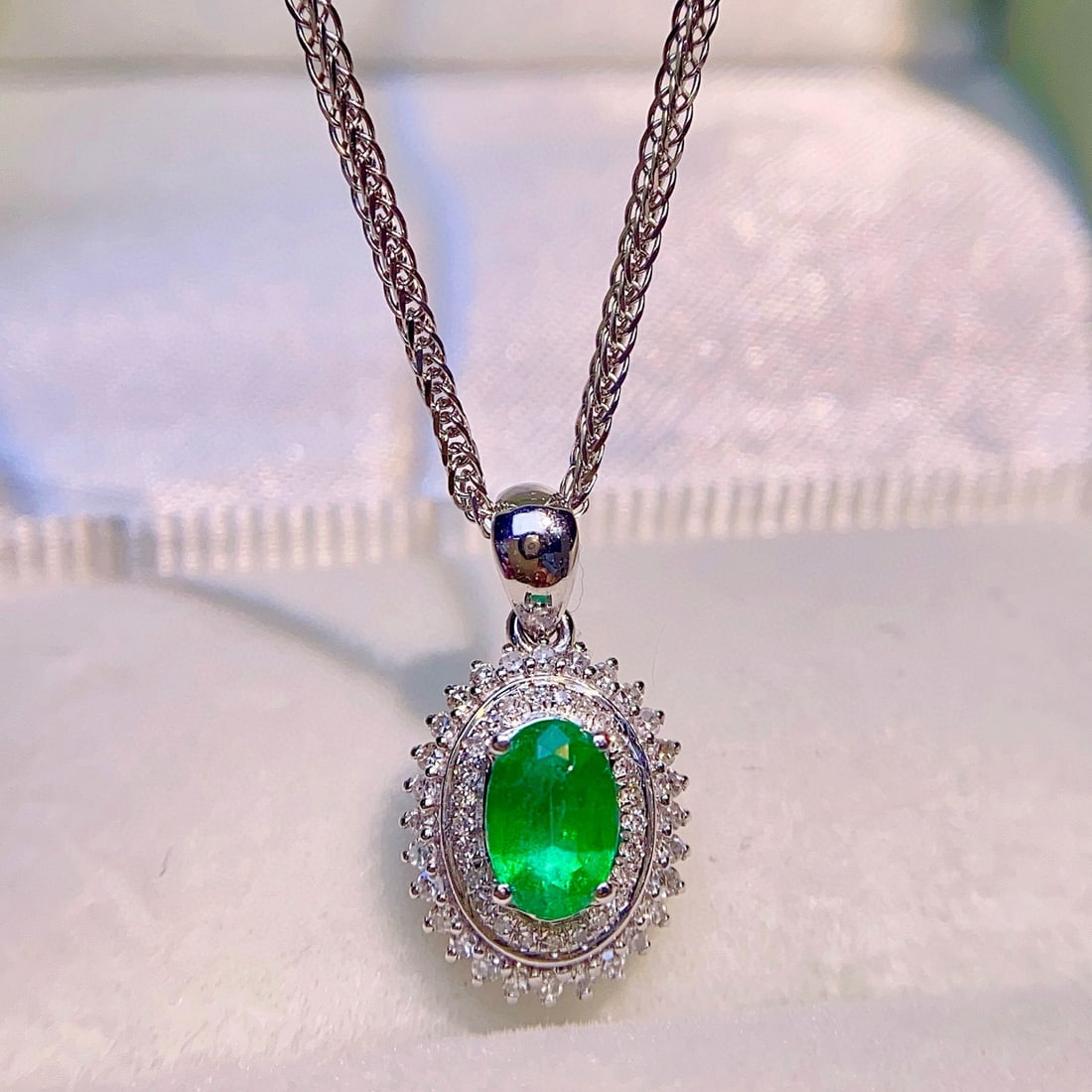 14k Gold 0.55 Ct Vivid Green Natural Emerald & Diamond Pendant( Without Chain ) - 2