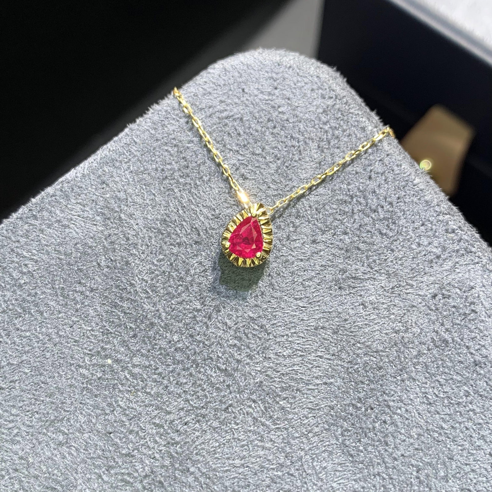 14k Gold 0.38 Ct Natural Ruby Necklace: Ref:230974421 // gold content:14k gold // main gemstone:ruby // shape:pear // carat weight:0. 38ct // color:red // treatment:natural // Condition: New Low Estimate: 1100 High Estimate: 1700