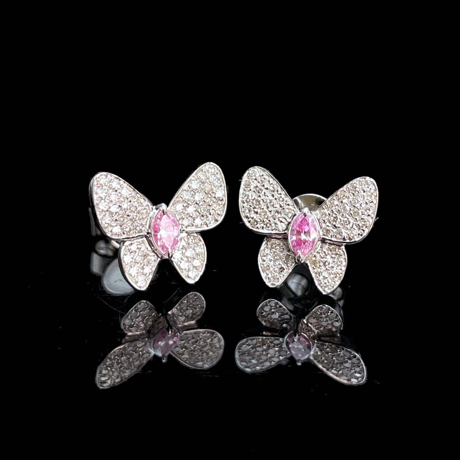 14k Gold 0.30 Ctw Natural Pink Diamond & Diamond & Butterfly Earrings - 3