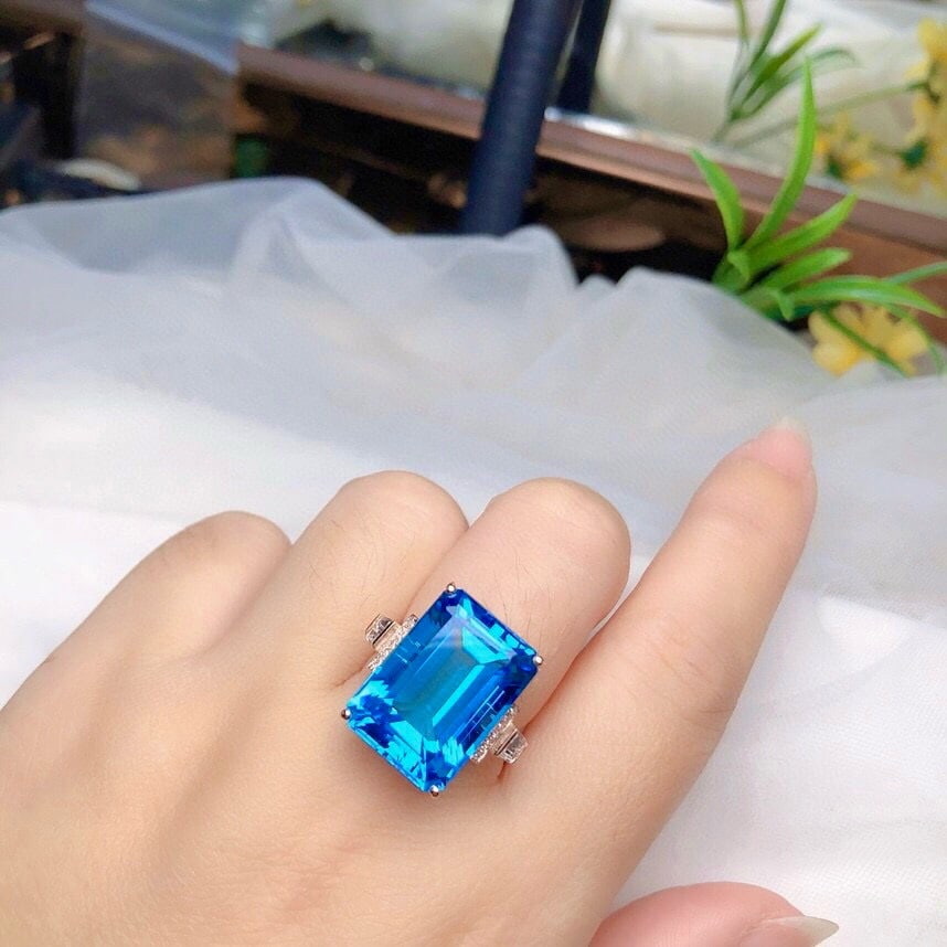 14k Gold 21.8 Ct Natural Topaz & Diamond & Sapphire Ring - 6
