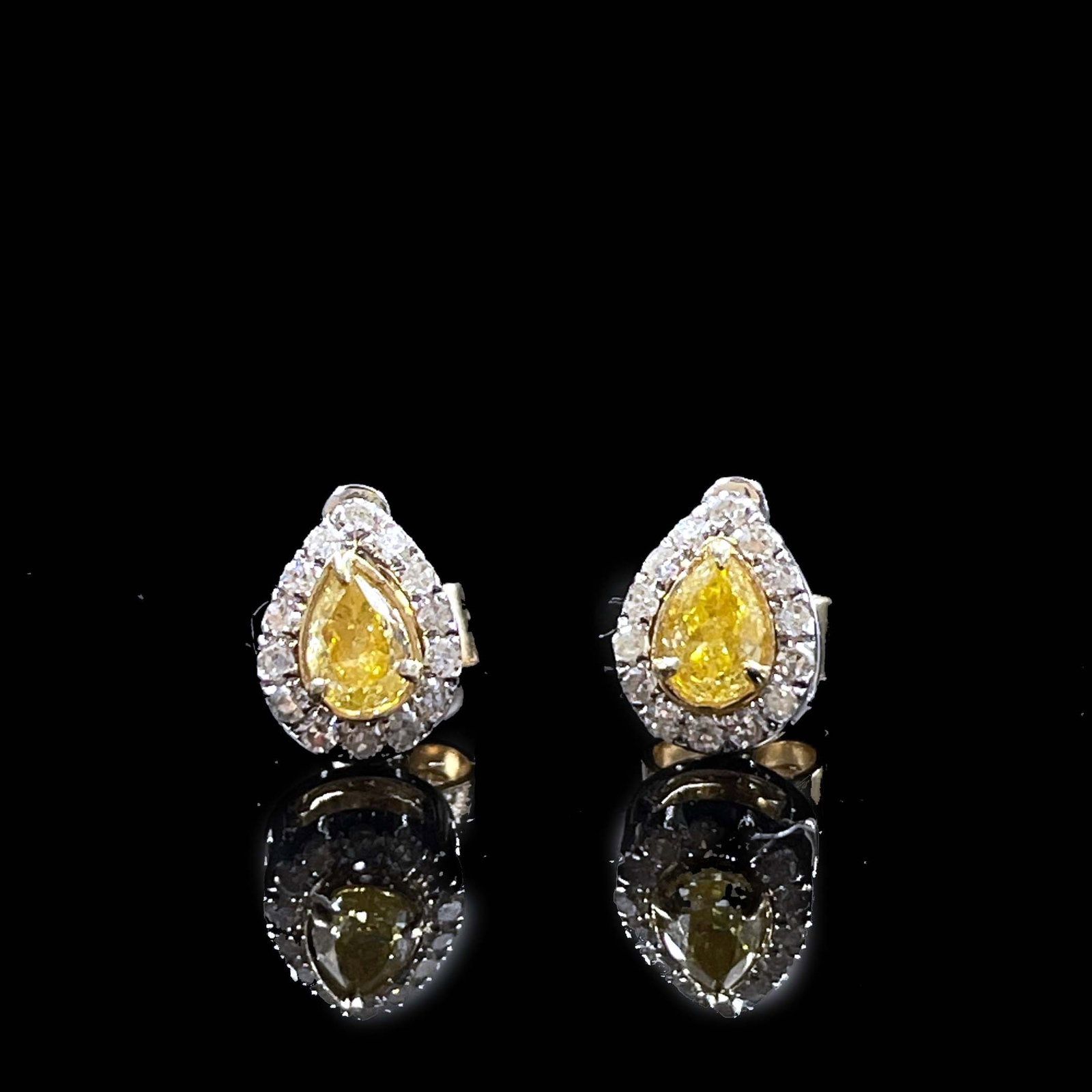 14k Gold 0.6 Ctw Natural Yellow Diamond & Diamond Earrings - 2