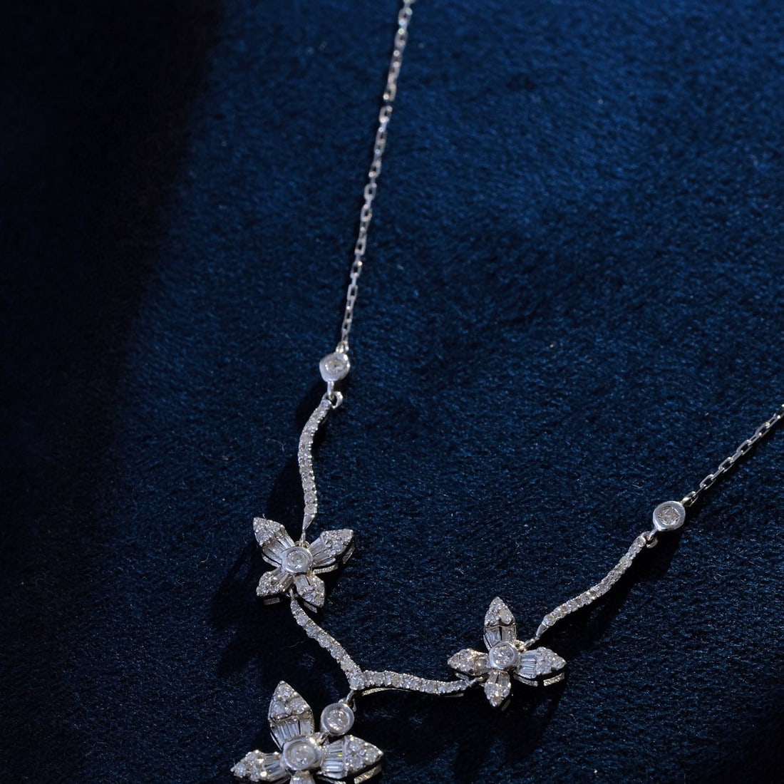 14k Gold 0.55 Ct Natural H Diamond Necklace - 5