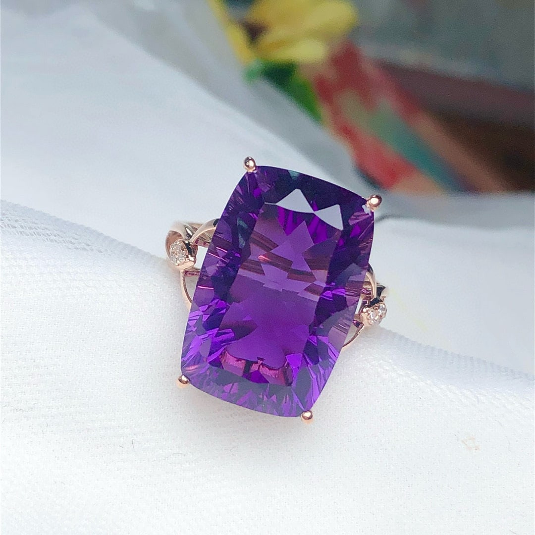 14k Gold 13.85 Ct Natural Amethyst & Diamond Ring - 2