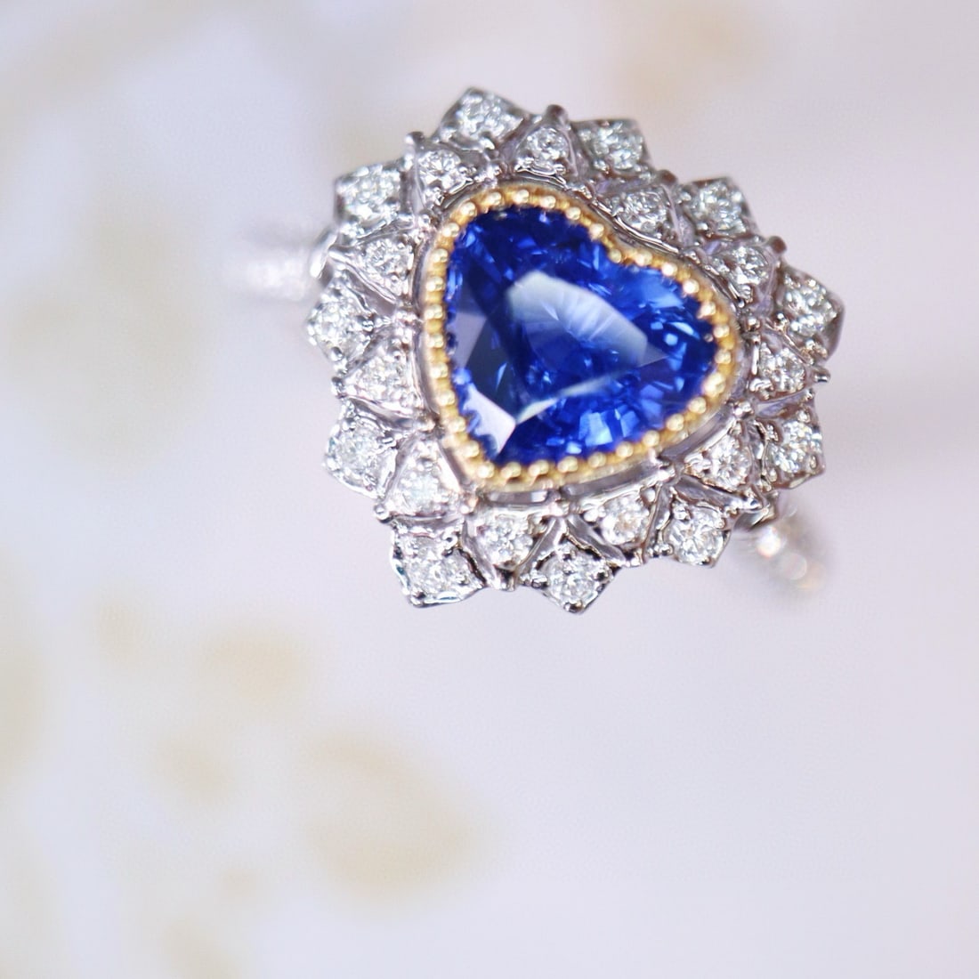 14k Gold 1.31 Ctw Natural Sapphire & Diamond Ring - 5