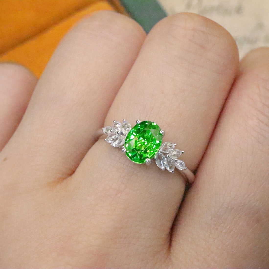 14k Gold 1.22 Ctw Natural Tsavorite & Diamond Ring - 4