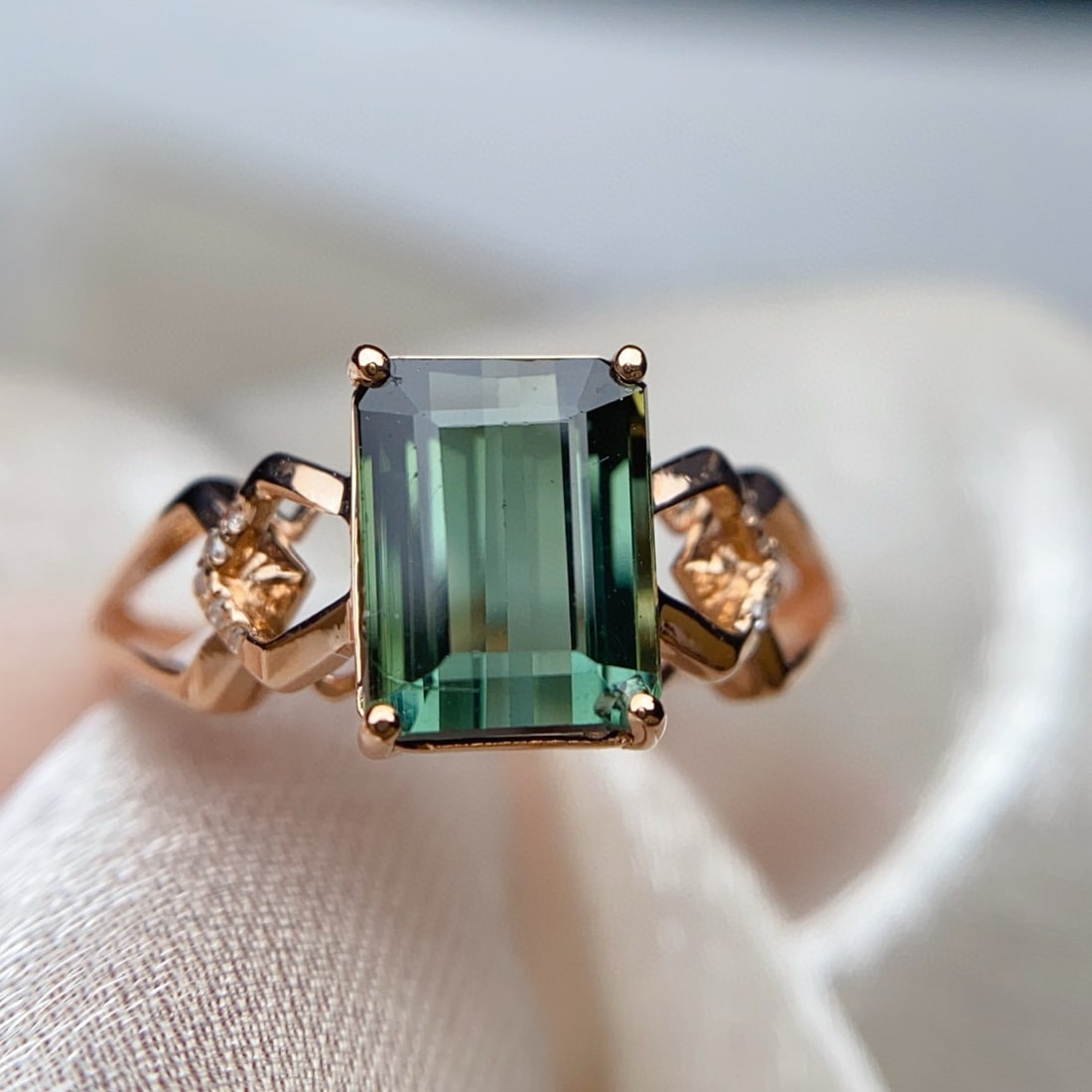 14k Gold 2.05 Ct Natural Tourmaline & Diamond Ring - 4