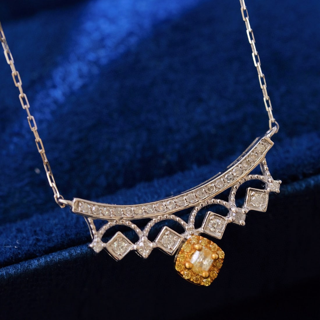 14k Gold 0.35 Ct Natural Color Diamond Necklace: Ref:230975139 // gold content:14k gold // main gemstone:diamond // shape:multiply // carat weight:0. 35ct // clarity grade:vs-si // color:color // treatment:natural // Condition: New Low Estimate: