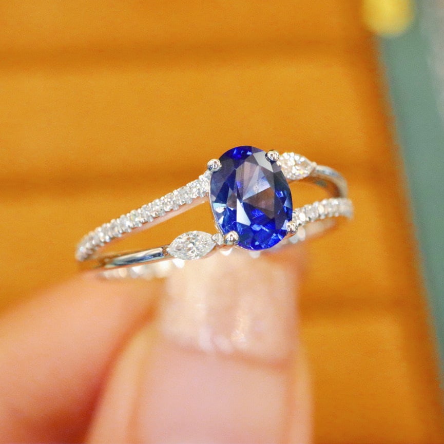 14k Gold 1.02 Ctw Natural Sapphire & Diamond Ring - 2