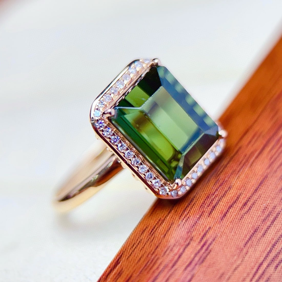 14k Gold 6.29 Ctw Natural Tourmaline & Diamond Ring - 5