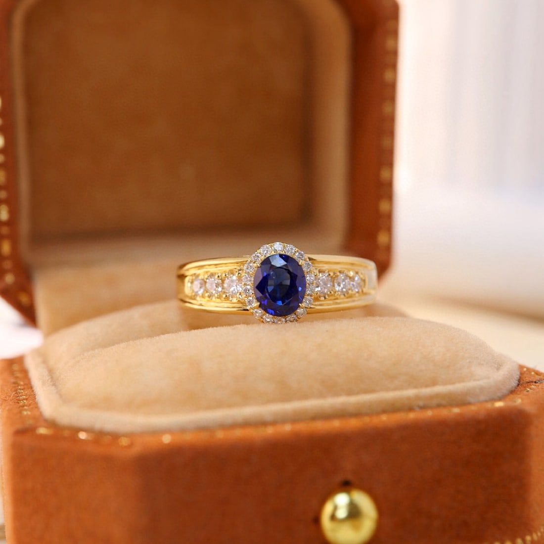 14k Gold 1.04 Ctw Natural Sapphire & Diamond Ring: Ref:230975182 // gold content:14k gold // ring size:7. 25us // // main gemstone:sapphire // shape:oval // carat weight:0. 77ct // color:blue // treatment:natural // // adjacent gemstone 2 : diamond