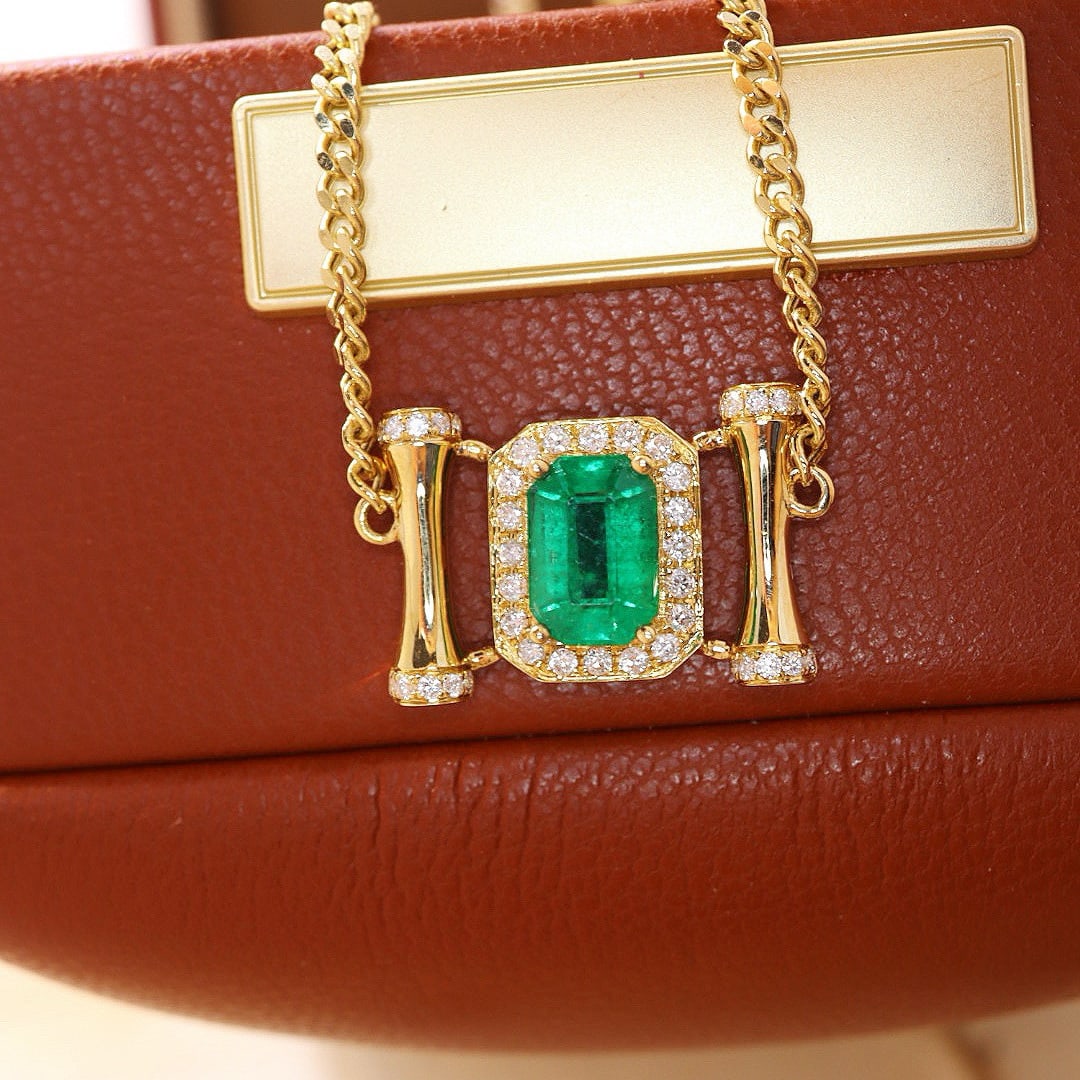 14k Gold 0.65 Ct Vivid Green Natural Emerald & Diamond Necklace - 8