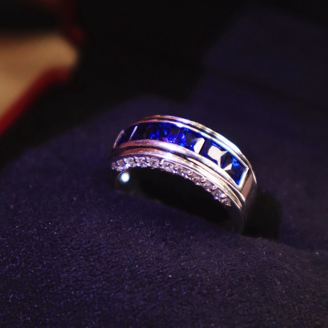 14k Gold 2.24 Ctw Natural Sapphire & Diamond Ring - 4