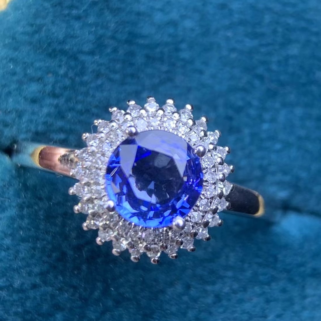 14k Gold 1.10 Ct Natural Sapphire & Diamond Ring - 3