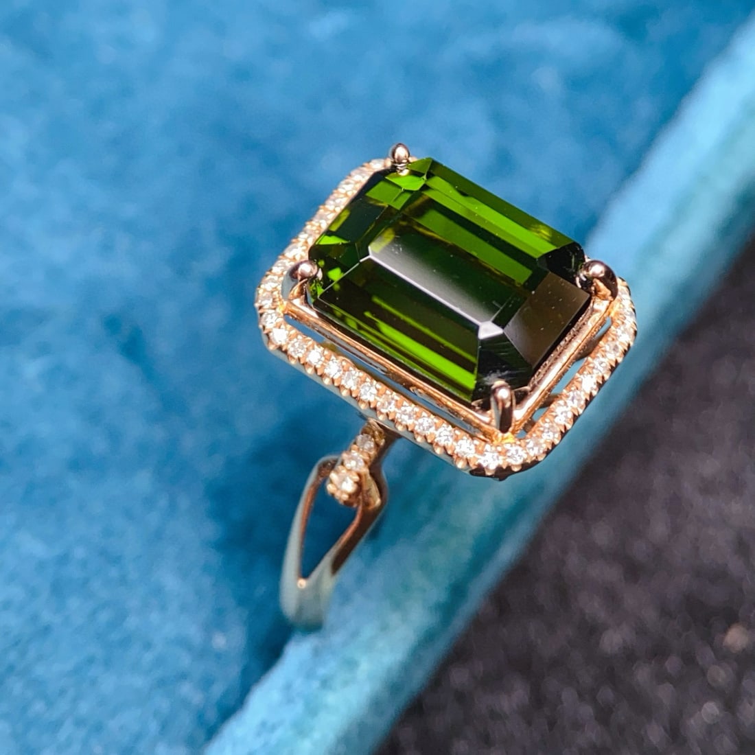 14k Gold 5.40 Ctw Natural Tourmaline & Diamond Ring - 3