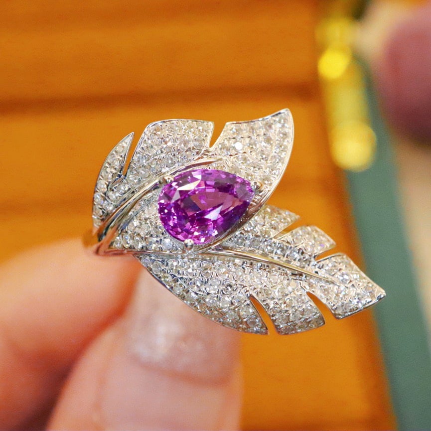 14k Gold 1.56 Ctw Natural Sapphire & Diamond Ring: Ref:230976035 // gold content:14k gold // ring size:7. 25us // // main gemstone:sapphire // shape:pear // carat weight:1. 05ct // color:purple // treatment:natural // // adjacent gemstone 2 : diamond