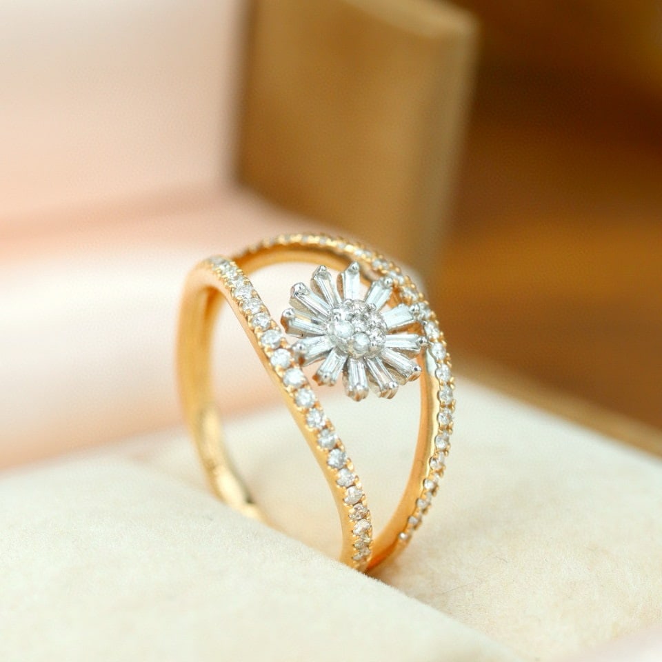 14k Gold 0.50 Ct Natural H Diamond Ring - 4