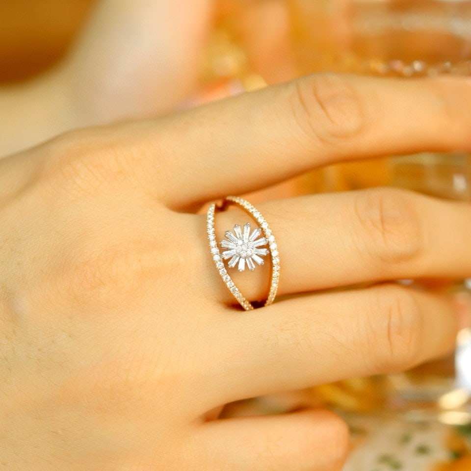 14k Gold 0.50 Ct Natural H Diamond Ring - 6