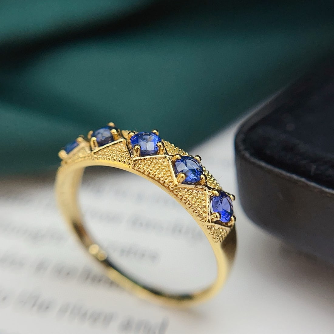 14k Gold 1.00 Ct Natural Sapphire Ring - 3