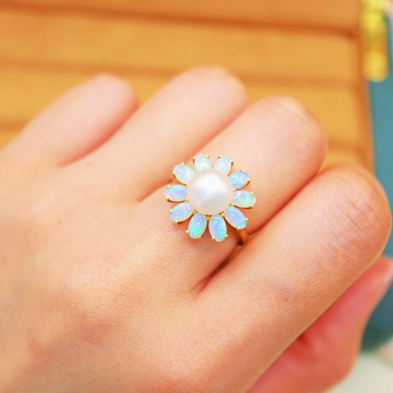14k Gold 1.62 Ct Natural Opal & Pearl Ring - 6