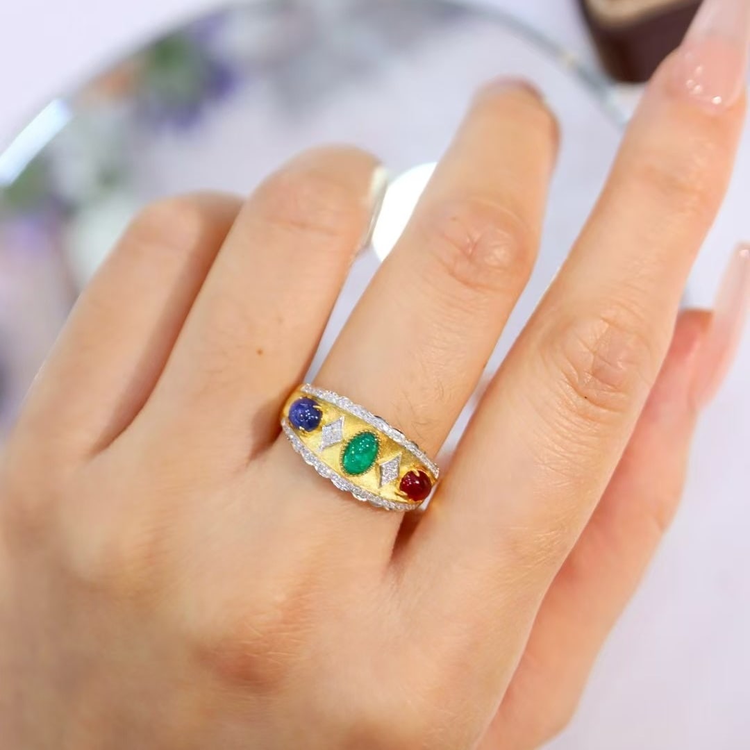 14k Gold 1.5 Ctw Natural Emerald & Ruby & Sapphire & Diamond Ring - 4